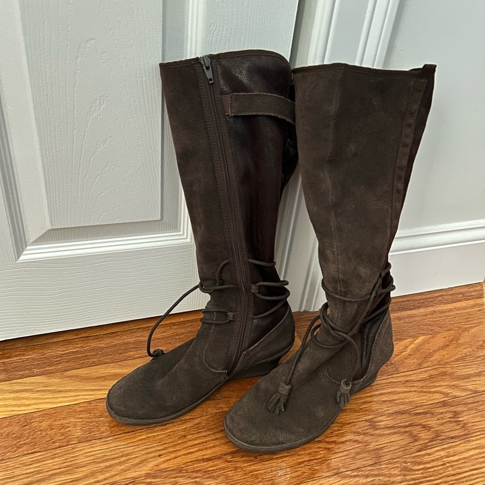 Baretraps Tall Boots Brown Suede, Wedge Heel